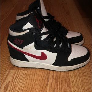 Air Jordan 1s / Boys size 5.5